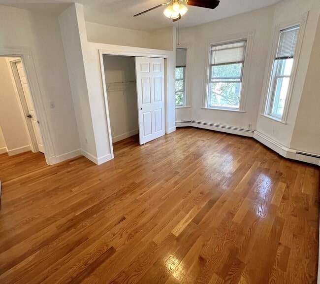 Building Photo - 29 Marney St