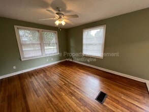 Building Photo - 2608 College St