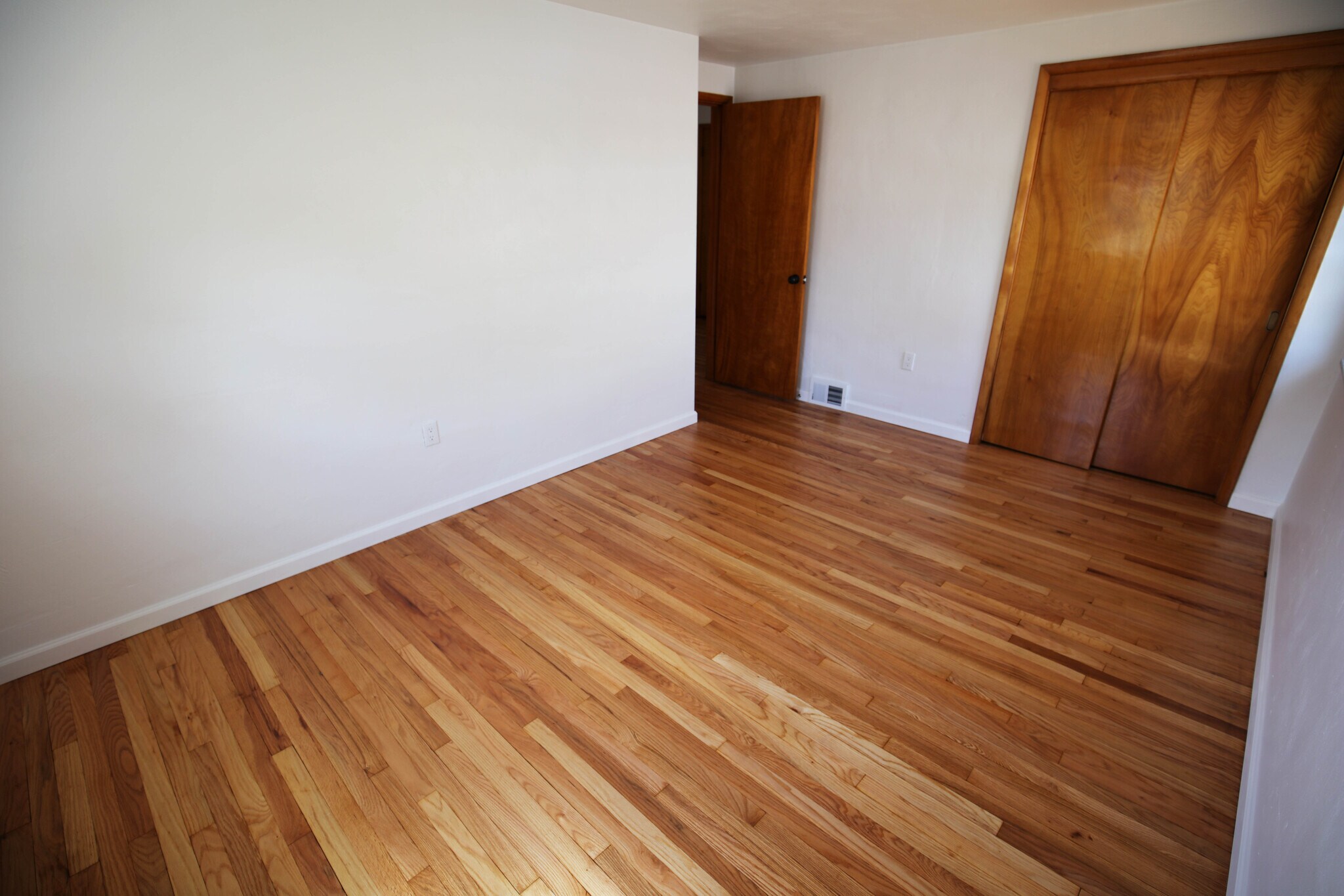 Bedroom 2 - 1213 Monongahela Blvd