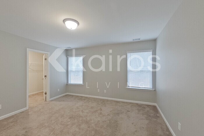 Building Photo - 104 Bluff Rd