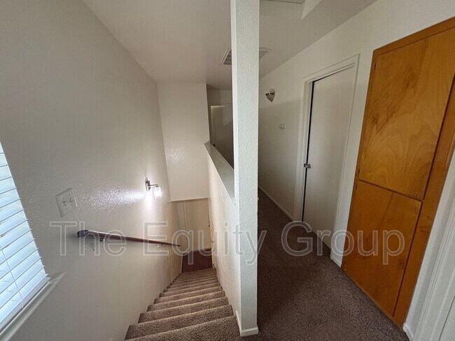 Building Photo - 2806 W Mission Ct