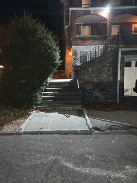 Building Photo - 212 Alpine Pl