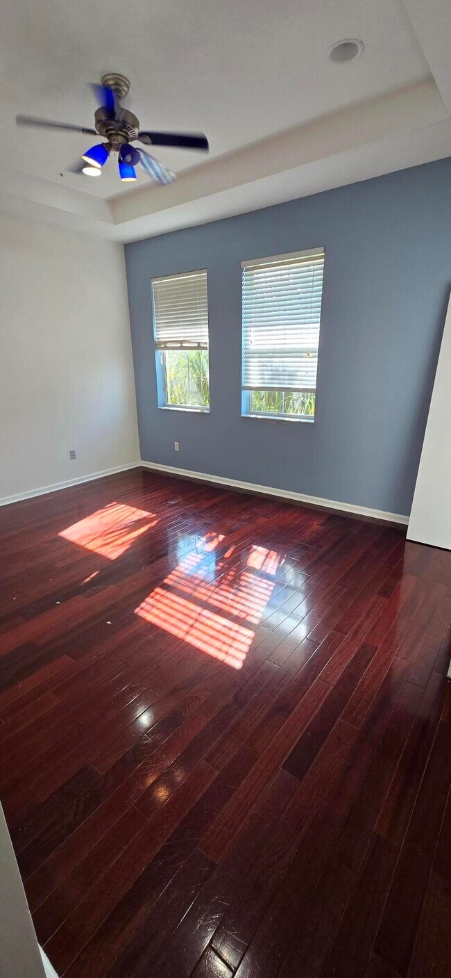 Building Photo - 3919 Passion Flower Rd