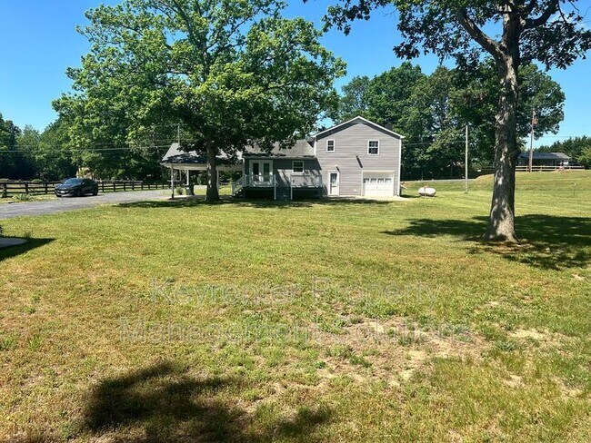 Building Photo - 781 Cold Springs Rd