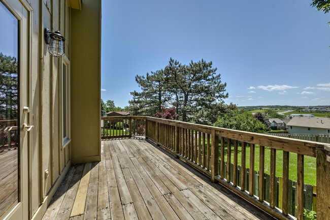 Building Photo - Glenbrook Homes (Irvington)