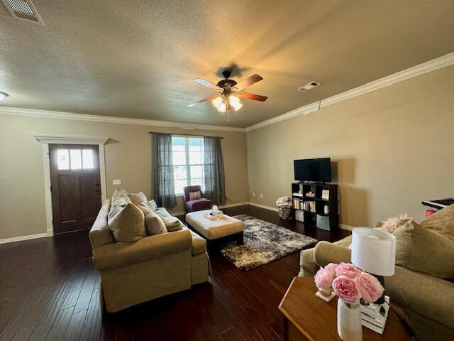 Building Photo - 592 N Longfellow Ln