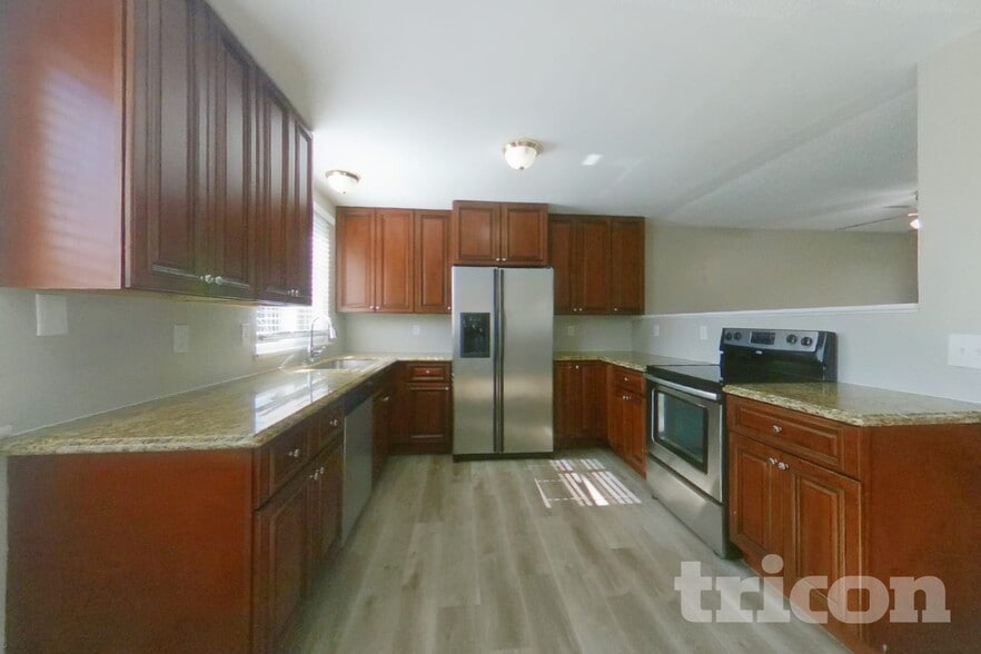 Building Photo - 8448 Prairie Clover Way