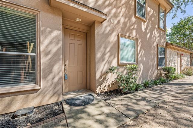 Building Photo - 609 Rosemead Dr