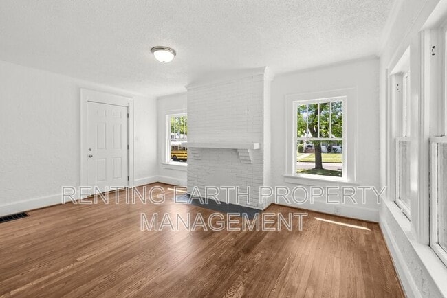 Building Photo - 1436 44th St Ensley