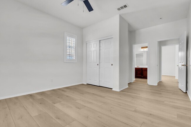 Building Photo - 13402 Jasper Loop