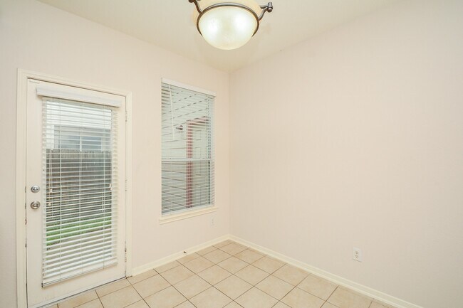 Building Photo - 21703 Balsam Brook Ln