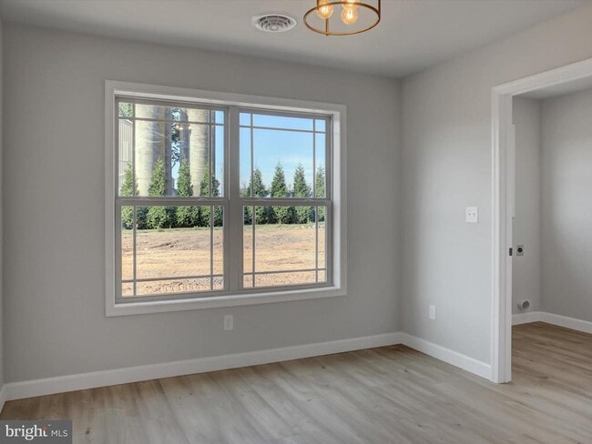 Building Photo - 828 Shadyside Dr