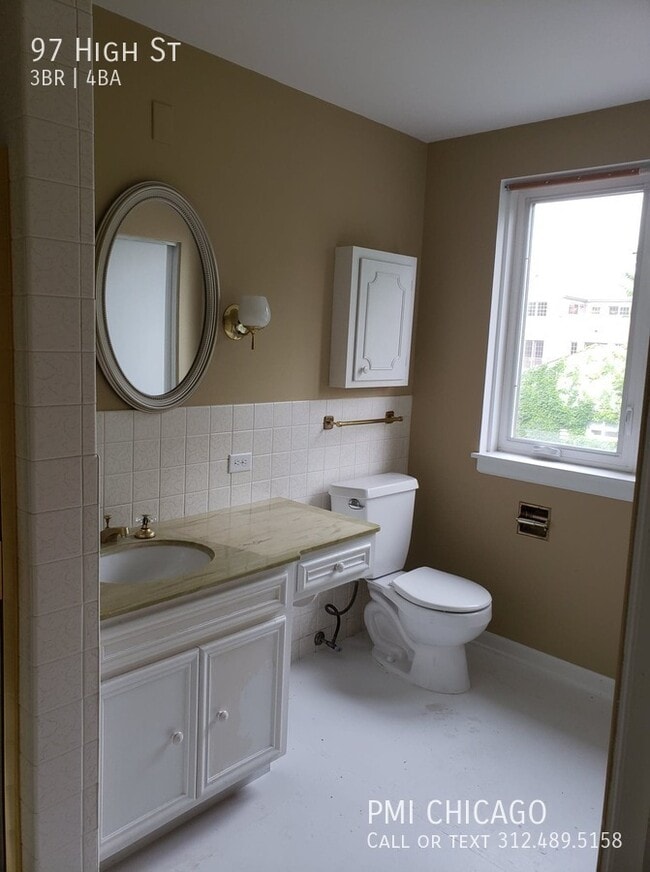 Building Photo - 97 High St