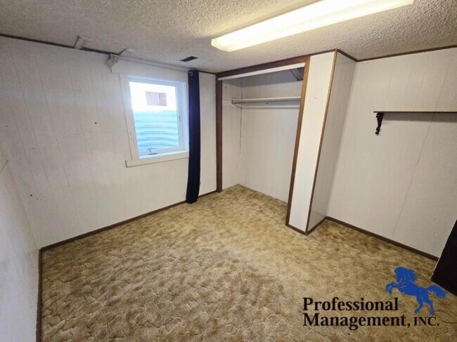 Building Photo - 4 bedroom in Billings MT 59102