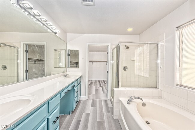 Building Photo - 3544 Tertulia Ave