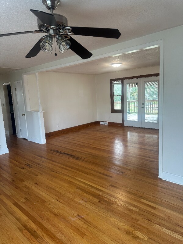 Building Photo - 6512 Springfield Dr