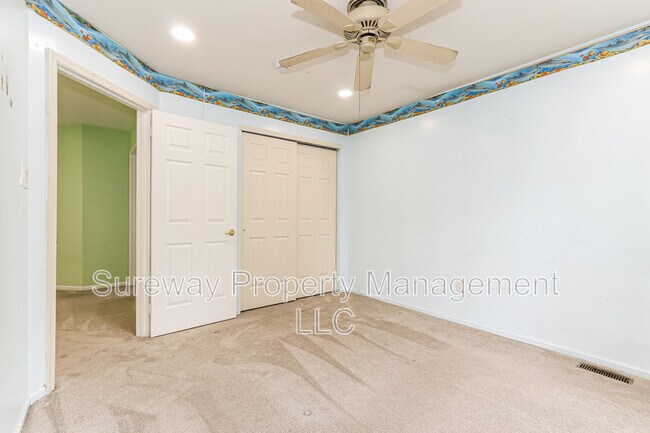 Building Photo - 1 Elkington Dr