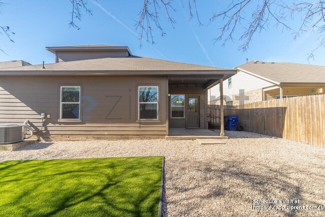 Building Photo - 1700 Atlantica St