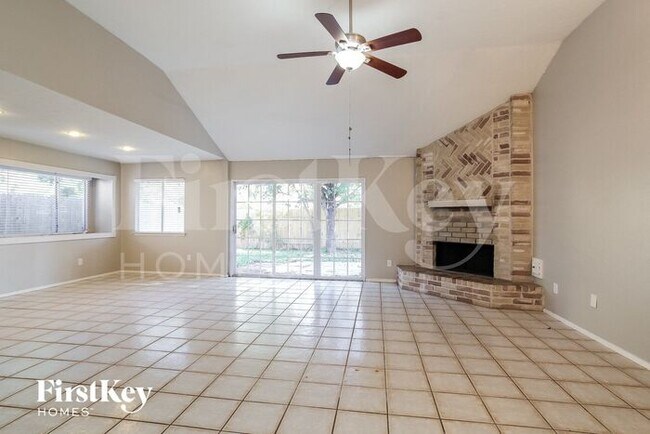 Building Photo - 18822 Pine Trace Ct
