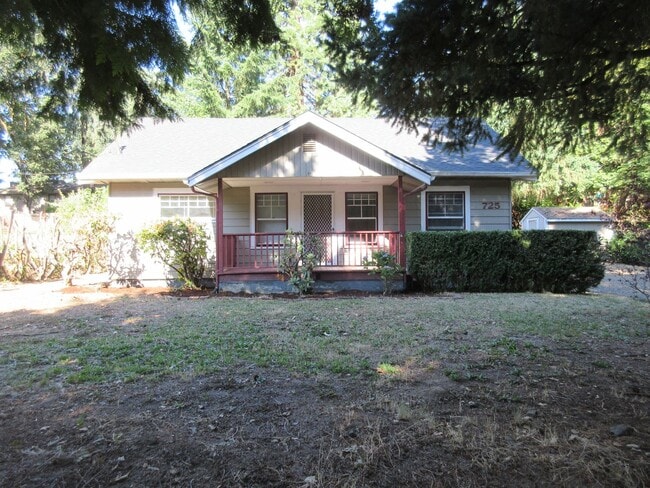 Primary Photo - Charming Two Bedroom House by the Park
