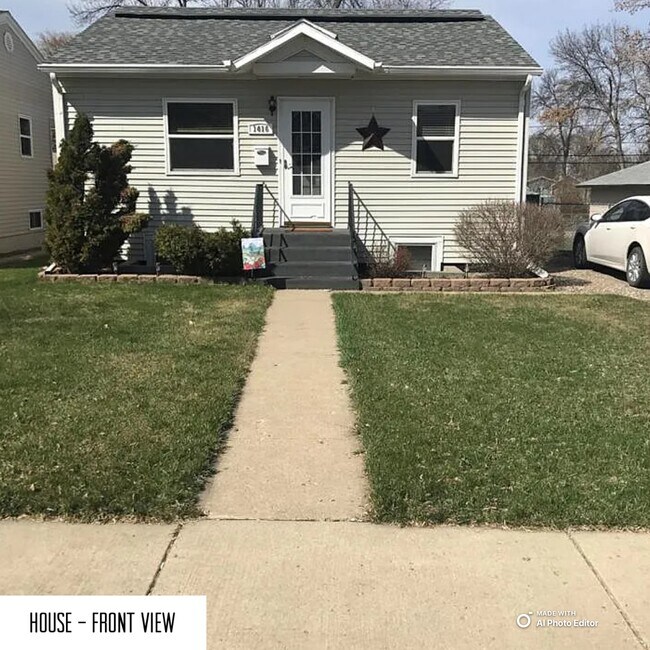 Primary Photo - 1416 6th St SW