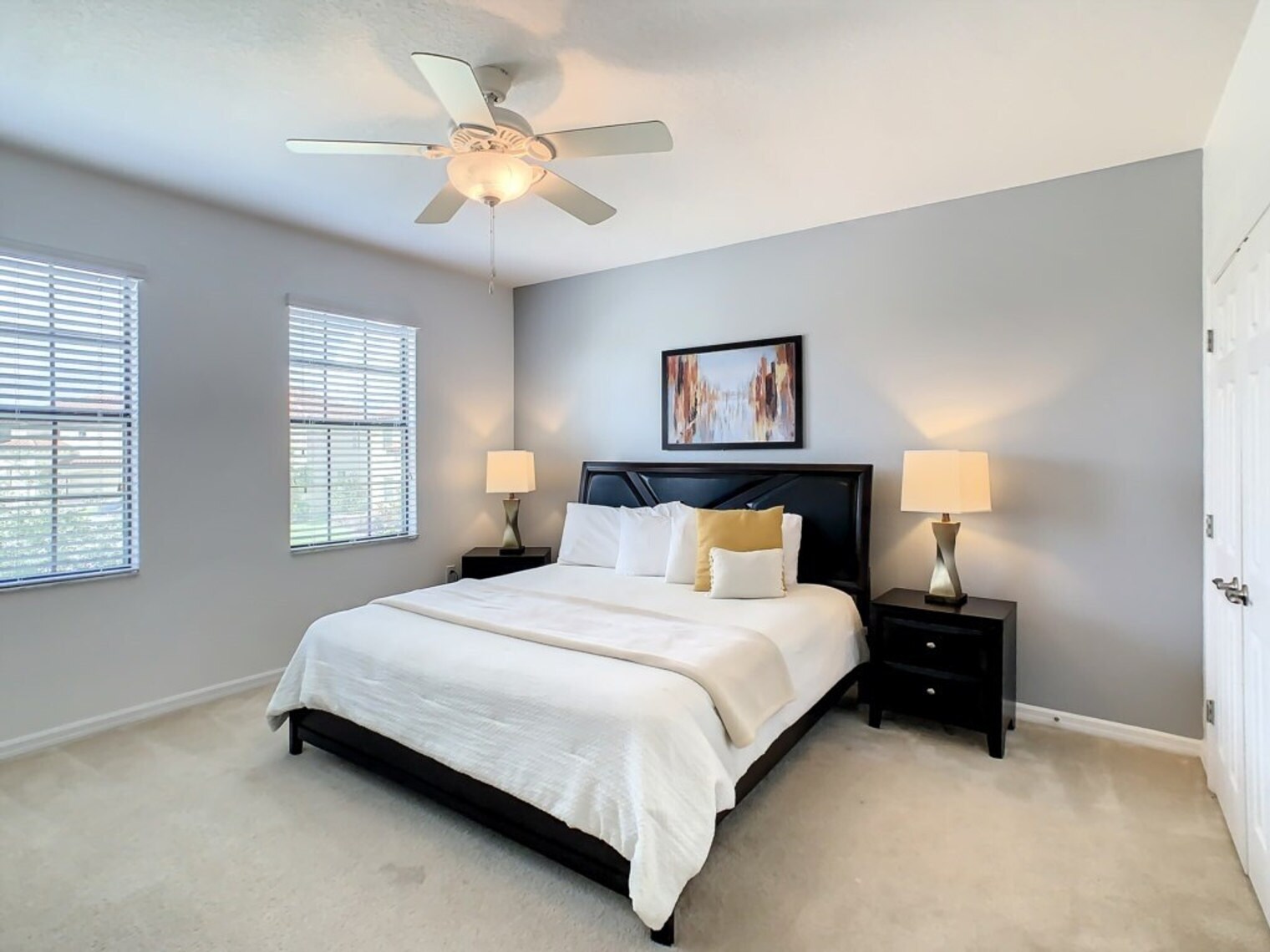 Building Photo - 2533 Rosemont Cir