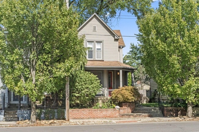 Building Photo - 116 Hanford St