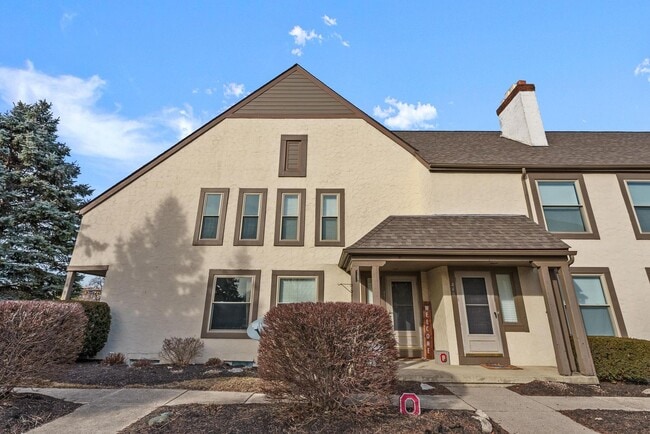 Building Photo - 444 Edinburgh Rd