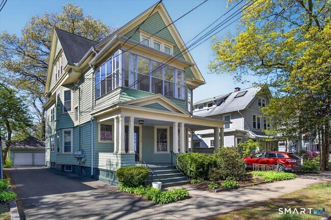 Building Photo - 114 Canner St
