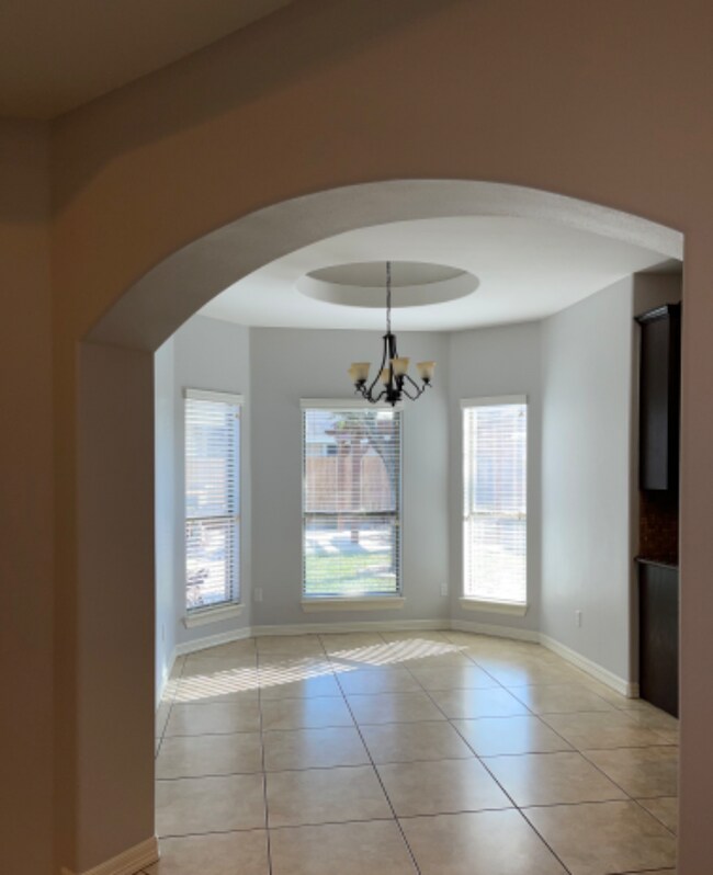 Building Photo - 1326 Ricco St