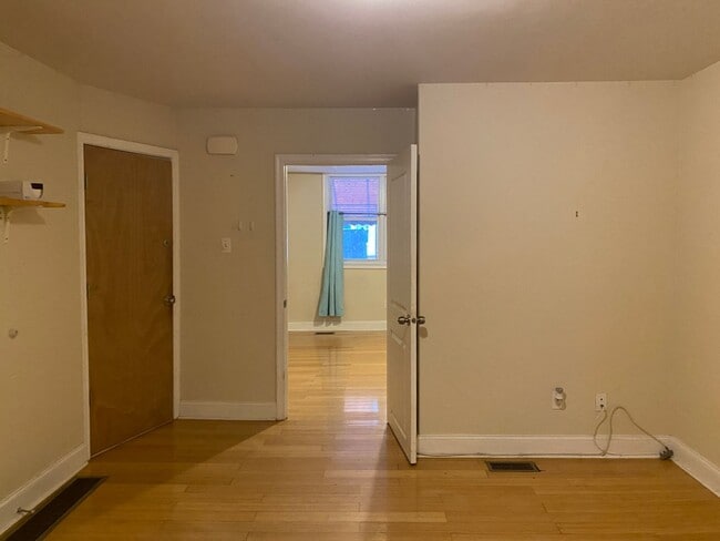 Building Photo - 1338 Passyunk Ave