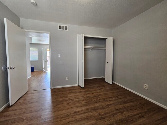 Building Photo - 11350 W Tennessee Ave