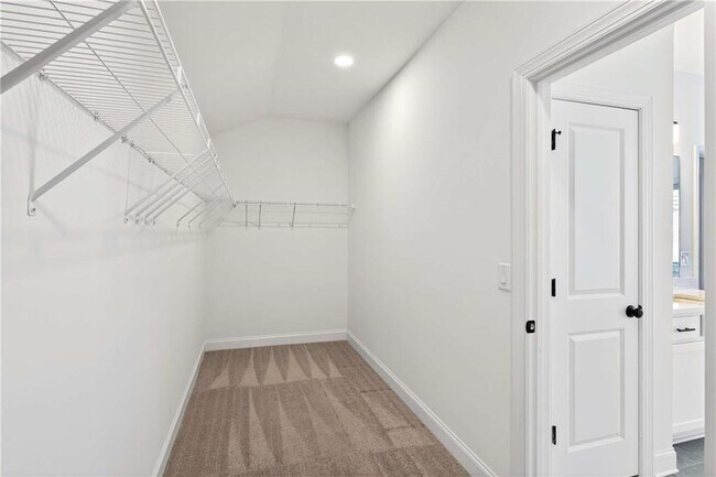 Building Photo - 395 Tillman Pass