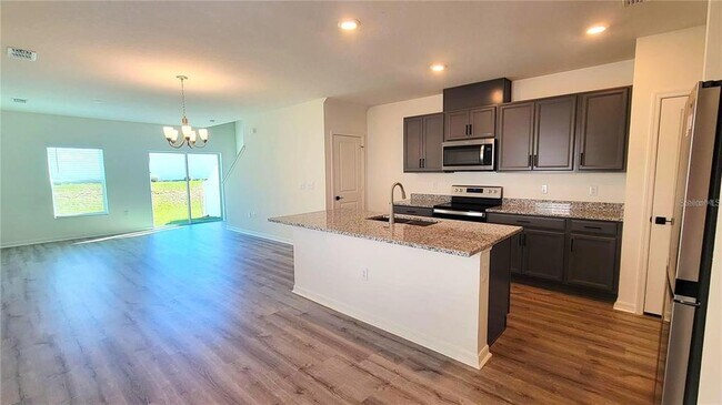 Building Photo - 1500 Mirabella Cir