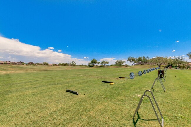 Building Photo - 3644 N Sagewood Cir