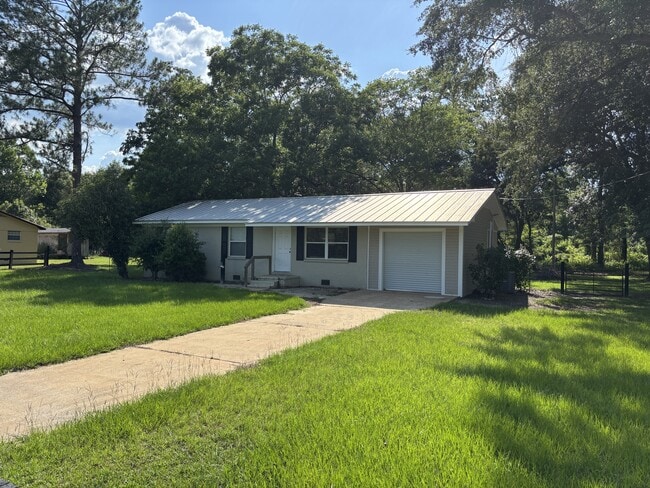 Building Photo - 4122 Mt Pleasant Rd