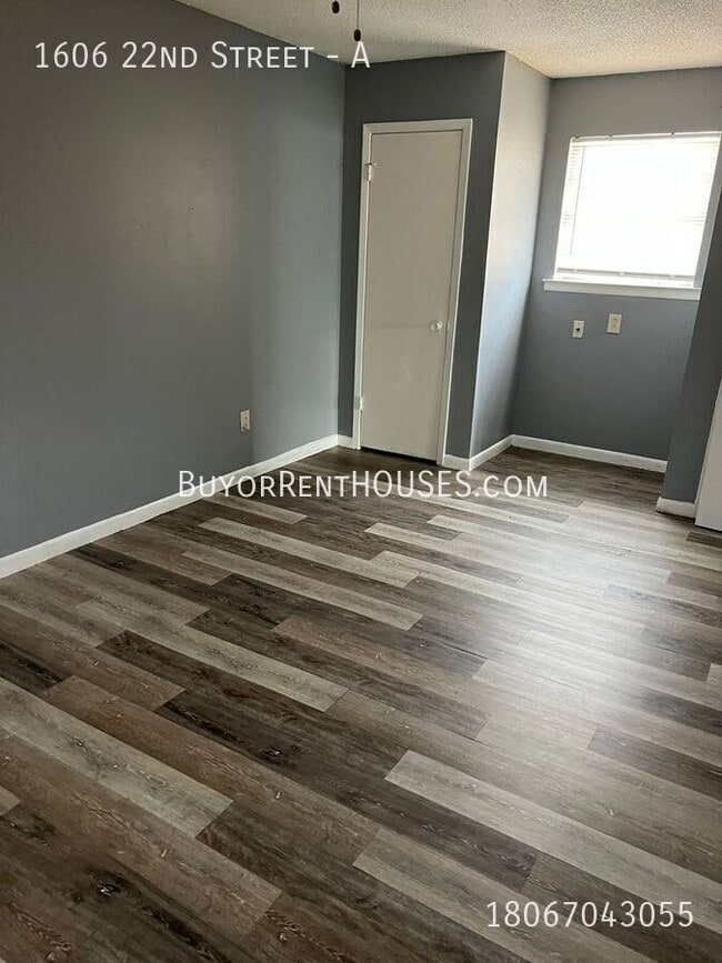 Building Photo - $99 Move-In Special (+ admin fee) + $0 Dep...