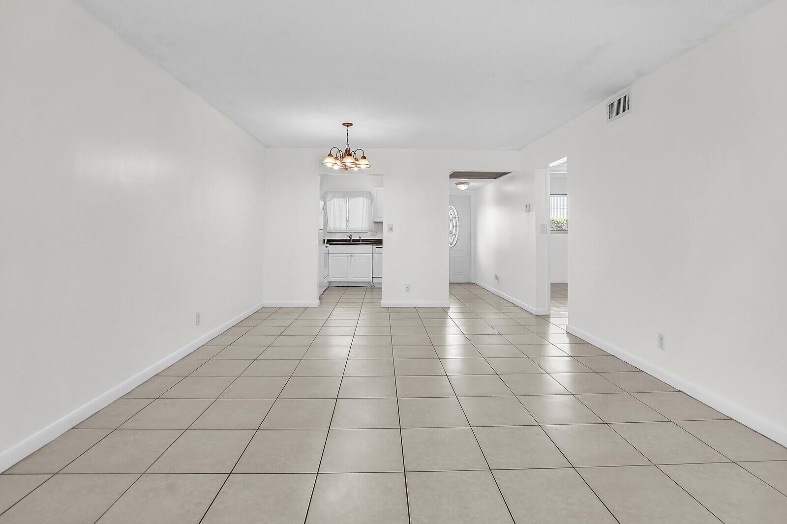 Building Photo - 200 Waterway Dr S