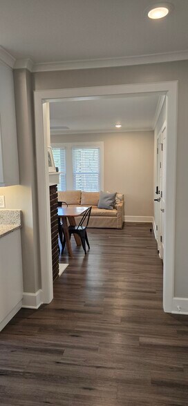 Building Photo - 1224 Hosea L Williams Dr NE