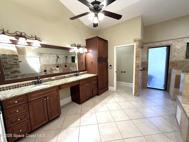 Building Photo - 108 Windward Way
