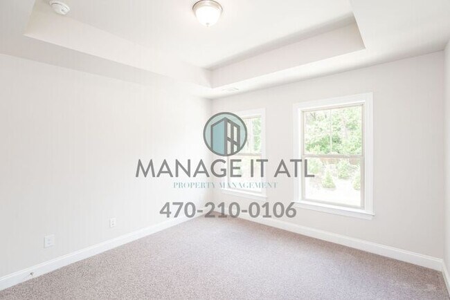 Building Photo - Elegant 4 bedroom Townhome in Chamblee clo...