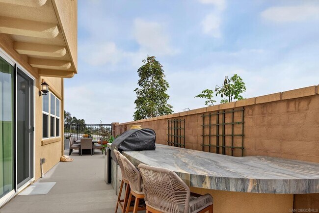 Building Photo - 1733 Artemisia Ct