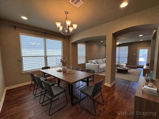 Building Photo - 4-Bedroom House for Rent in Killeen
