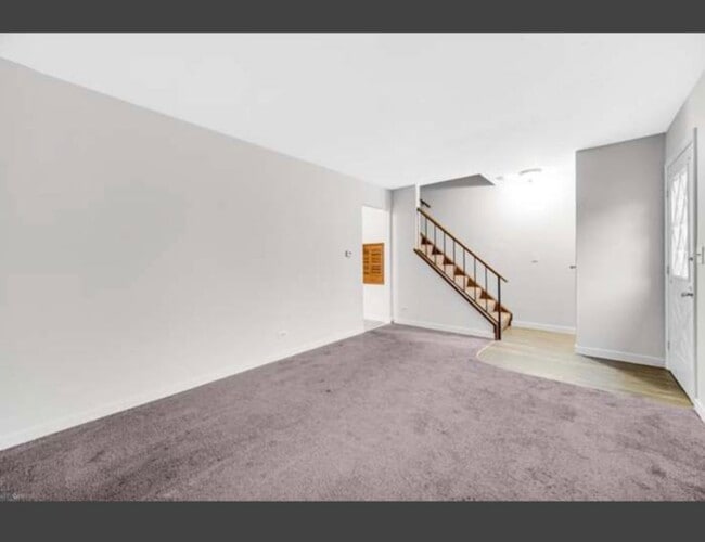 Building Photo - 1765 Short Ave