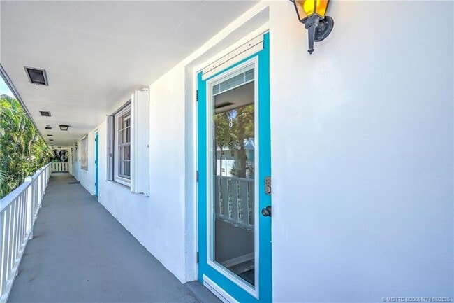 Building Photo - 2929 SE Ocean Blvd