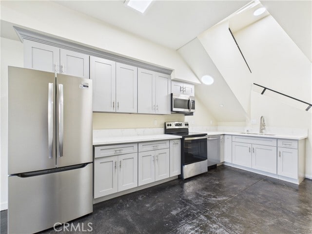 Building Photo - 8457 Langdon Ave