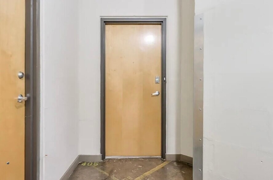 Building Photo - 426 Marietta St NW