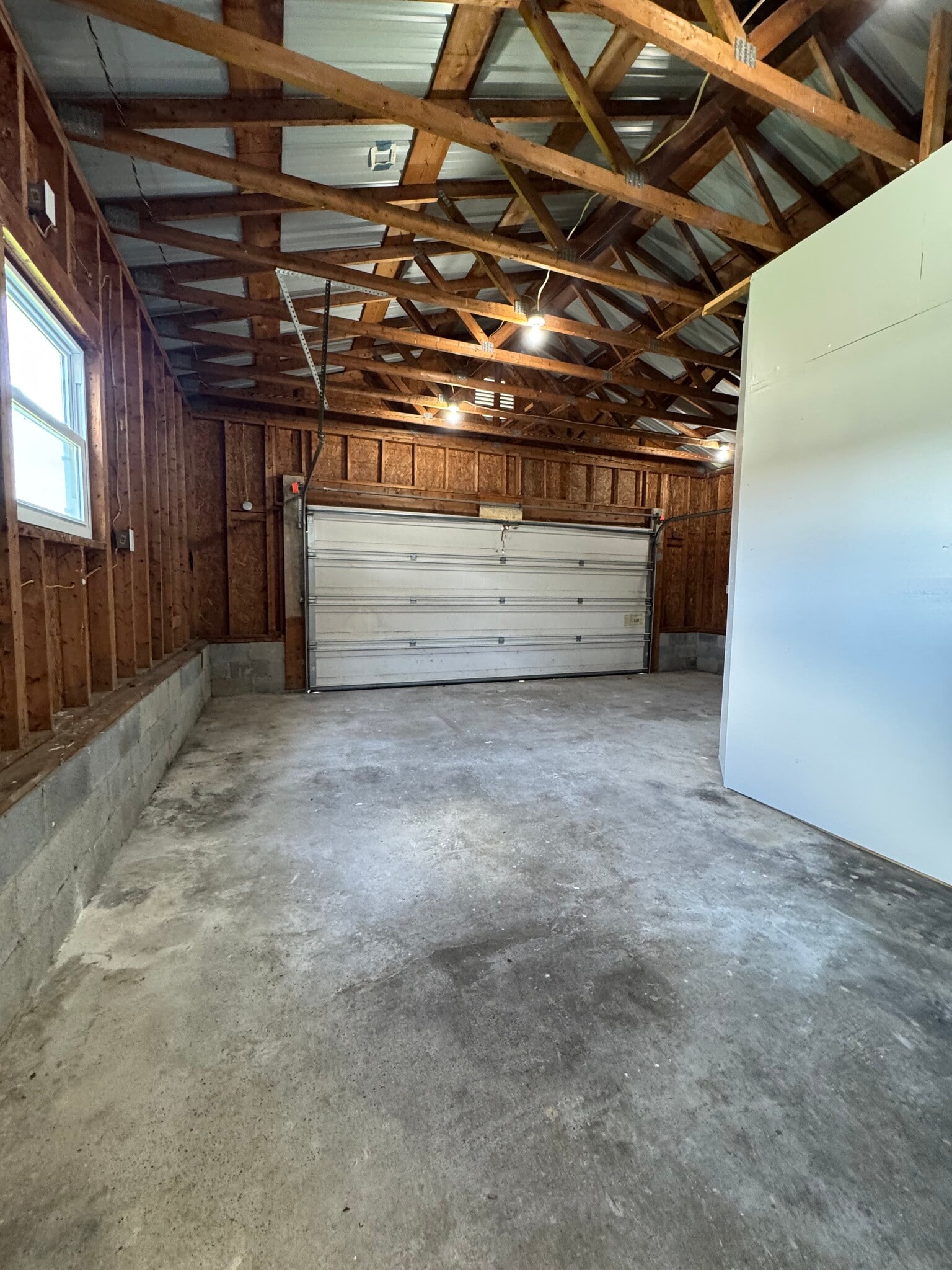 Building Photo - 2257 3rd St