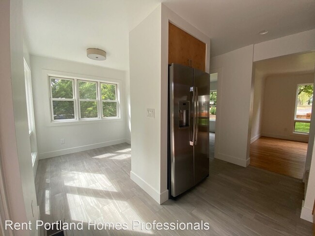 Building Photo - 3 br, 2 bath House - 3106 SW Maricara Street