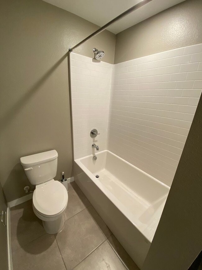 Building Photo - 3192 Timorasso Ave